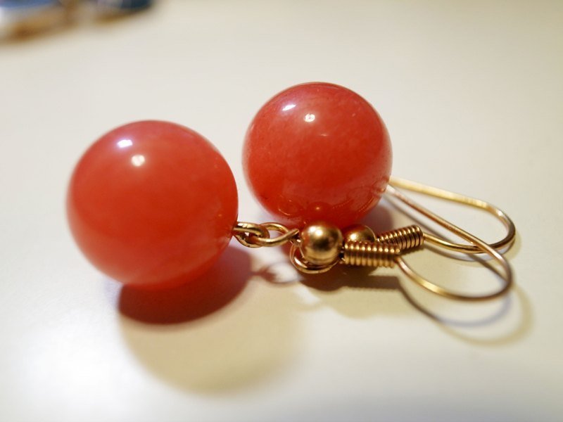 蜜桃女孩甜心耳环 - 耳环/耳夹 - 其他材质 