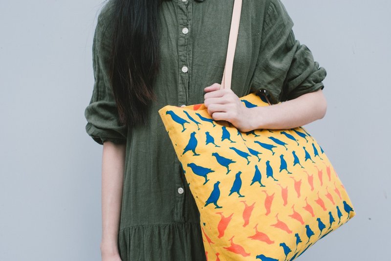 皮把大托特包/台湾八哥2号/怀旧金 - 侧背包/斜挎包 - 其他材质 橘色