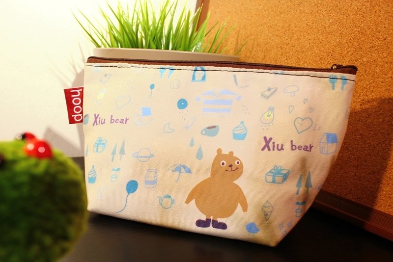 万用收纳袋【生活一些些 ─咻咻熊 】 - 化妆包/杂物包 - 其他材质 