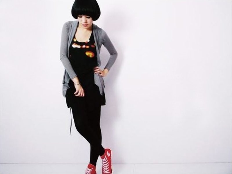 I . A . N Design 夜景 黑色背心 长版挖背 纯天然 100% 有机棉 Organic Cotton - 女装背心 - 棉．麻 黑色