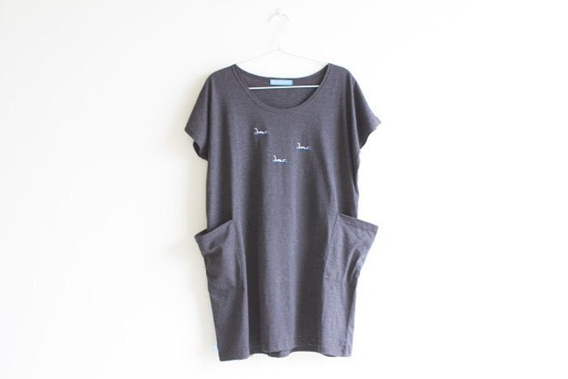 {妖魔鬼怪系列} 在身上养水怪 / 软软洋装（售完了！） - 洋装/连衣裙 - 棉．麻 黑色