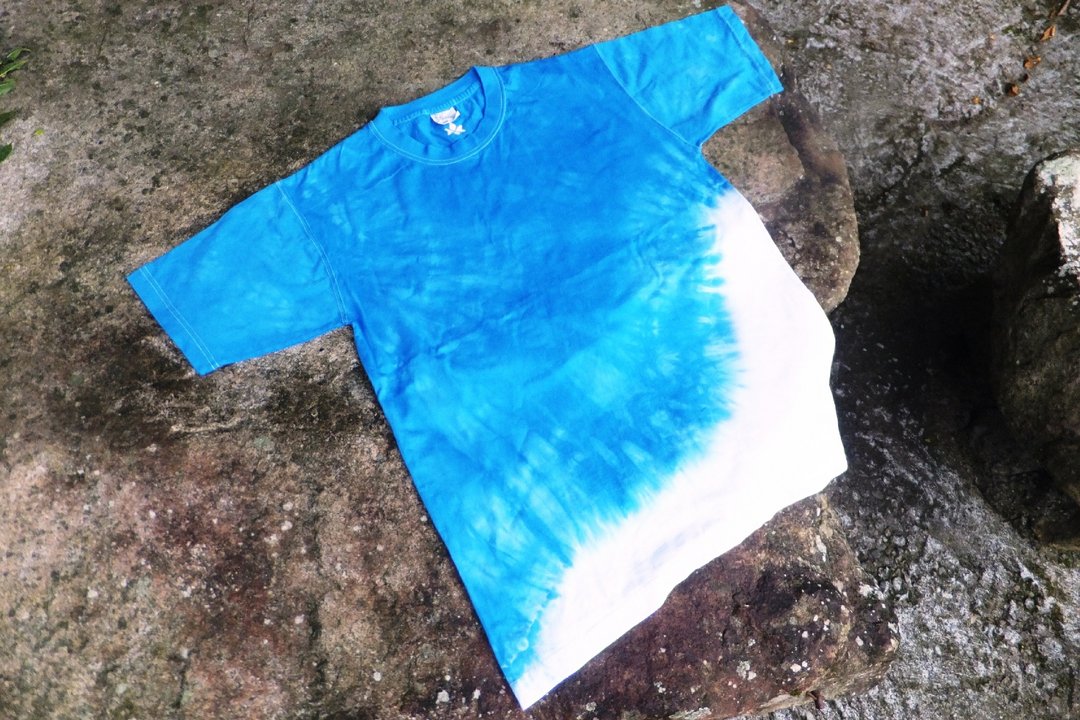 手染 扎染 绑染 全棉T-shirt 大方蓝 - 男装上衣/T 恤 - 棉 蓝色