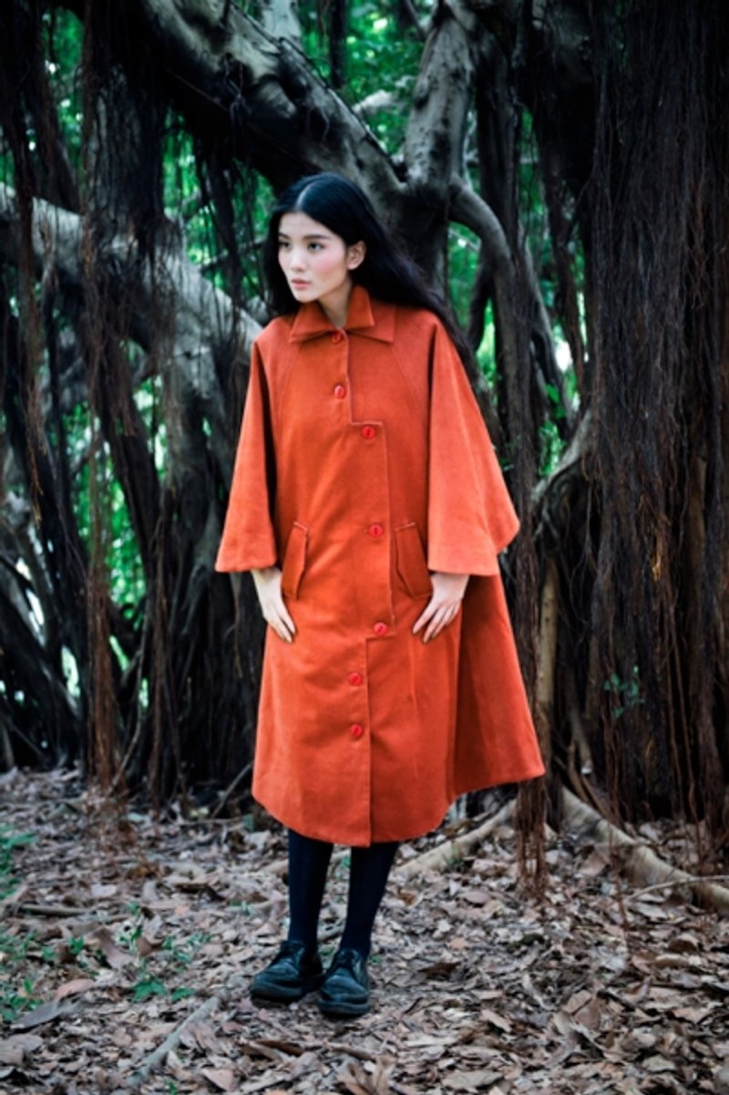 Envol Avec Ning植物学家双领斗篷大衣 - 女装休闲/机能外套 - 其他材质 红色