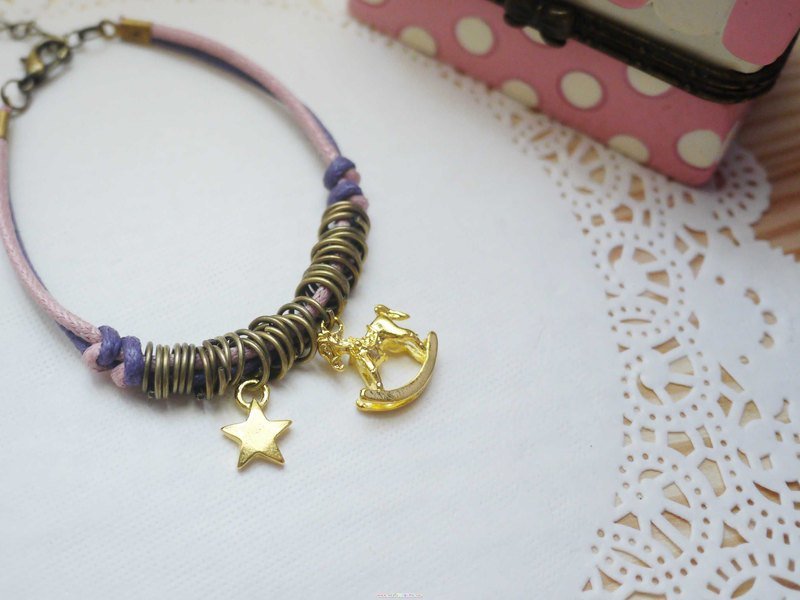 Paris。幸福手作。ZAKKA手环。‘捧着幸福’。紫色世界 - 手链/手环 - 其他金属 紫色