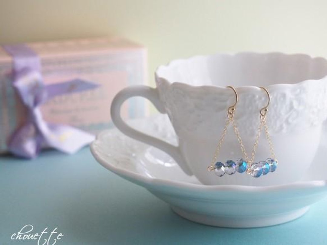[14kgf Aurora blue glass bead earrings - 耳环/耳夹 - 其他金属 