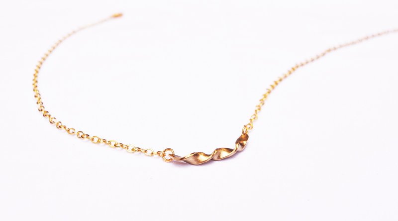 MissU 系列 - 翩翩思念 -黄铜手工手链 - 手链/手环 - 其他金属 黄色