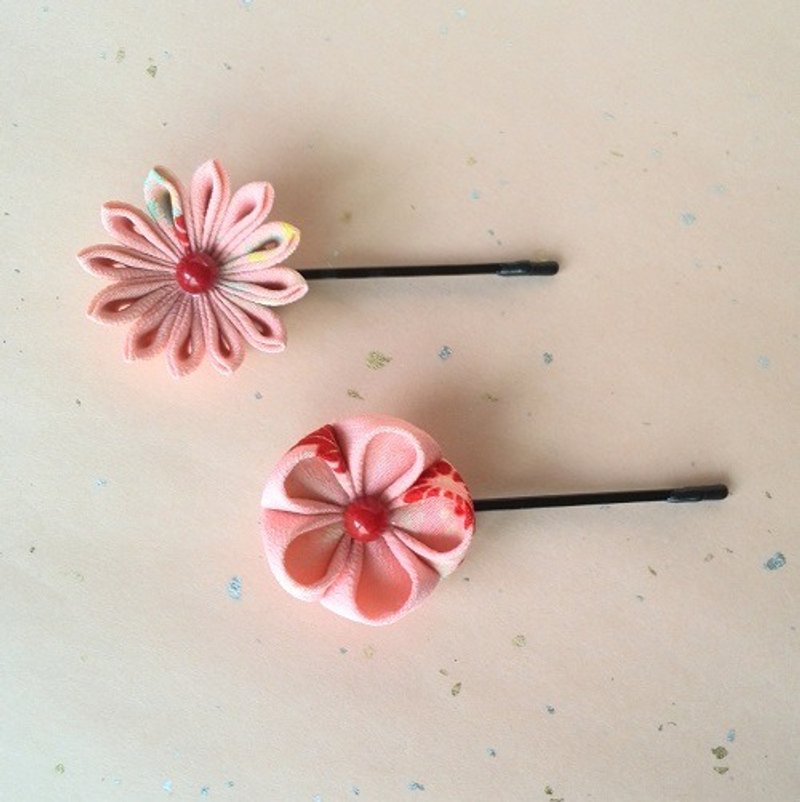Knob work Cute hair ornament 2 set [Price cut] - 发饰 - 其他材质 粉红色