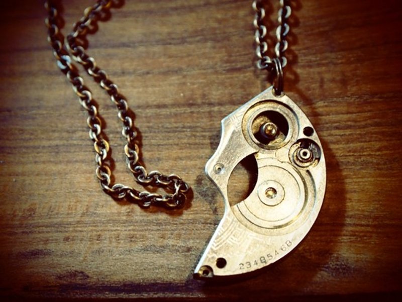 Steampunk 蒸汽庞克风 冻结时光 上玄月 - 项链 - 其他金属 灰色