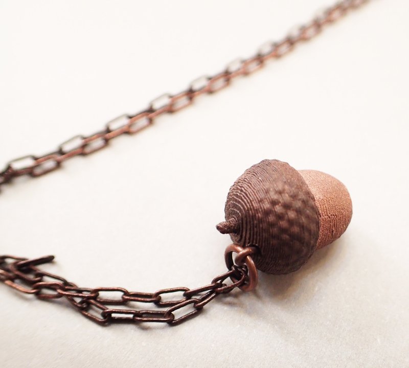 橡果 坠子 配 金属项链 - 颈链 - 其他金属 红色