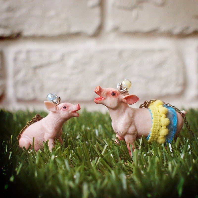 华丽的冒险 –站立 大粉红猪款  钥匙圈/吊饰 - 钥匙链/钥匙包 - 塑料 粉红色