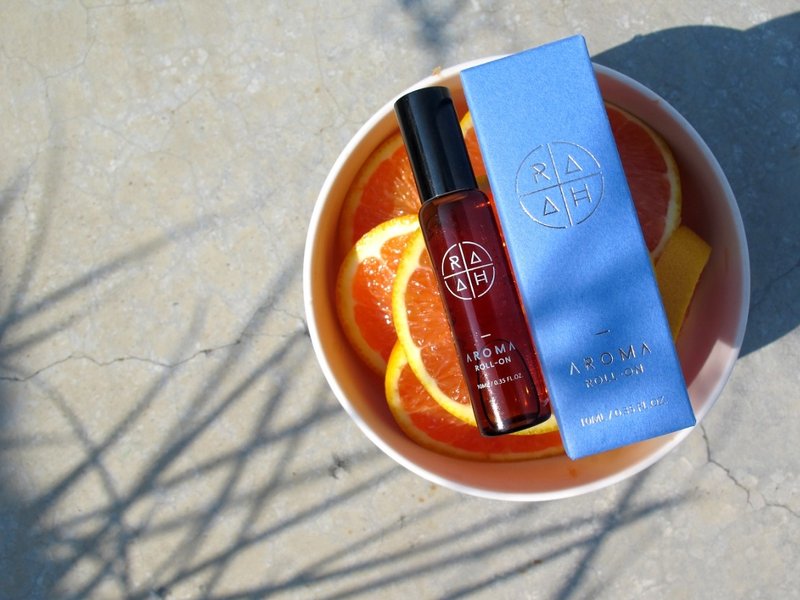 天晴(纾压疗愈精油)  - 身体护肤/按摩油 - 植物．花 蓝色