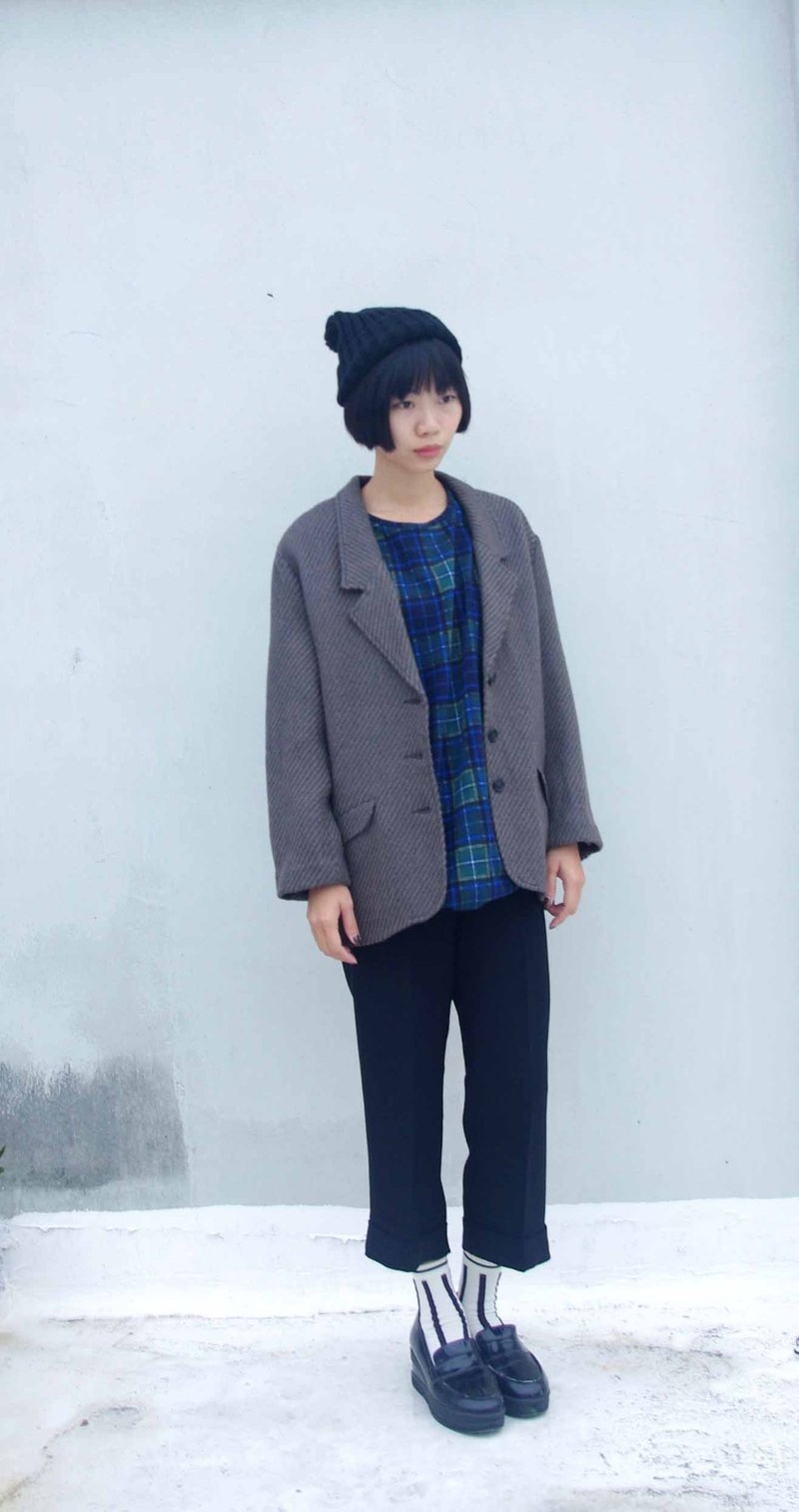 4.5studio-独立手做 -[R;]Restyle 改造系列-灰绿系斜纹落肩大衣 - 女装休闲/机能外套 - 其他材质 灰色