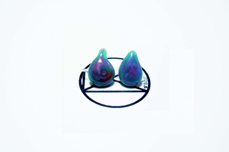 【Wahr】夹式-青耳环(一对) - 耳环/耳夹 - 其他材质 多色