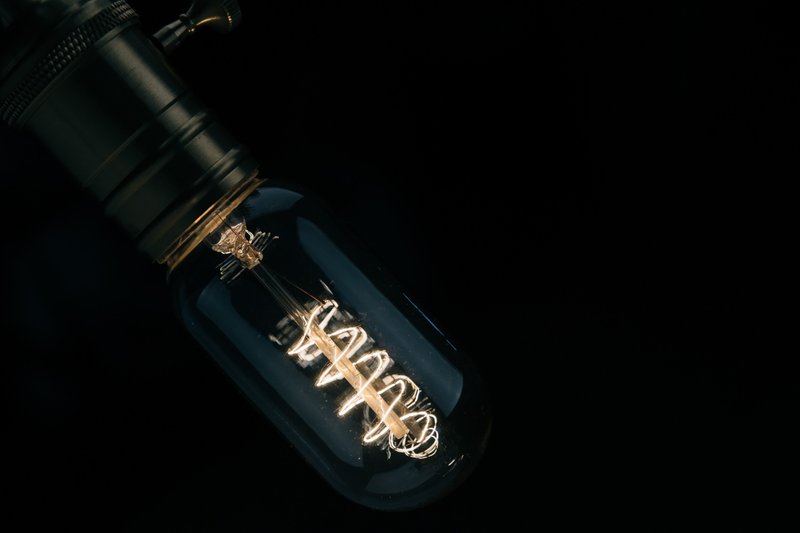 ▍劲空间设计 ▍糖糖圈款-爱迪生复古钨丝灯泡 - 灯具/灯饰 - 玻璃 白色