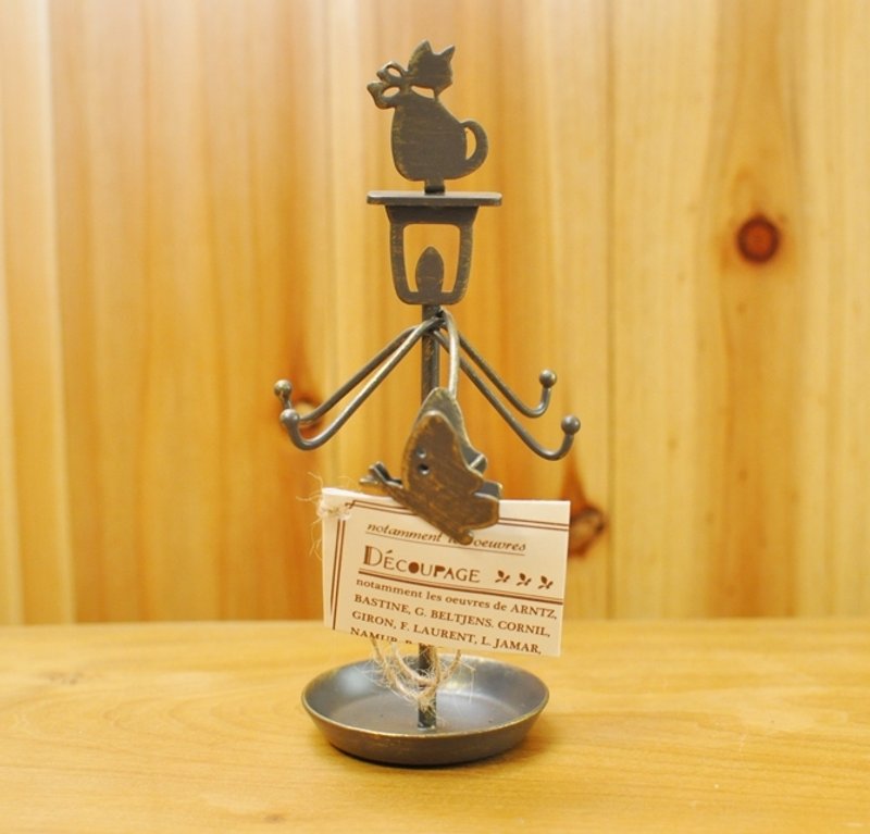 【日本Decole】Decoupage猫咪与小蝴蝶造型饰品收纳展示架 - 摆饰 - 其他金属 金色