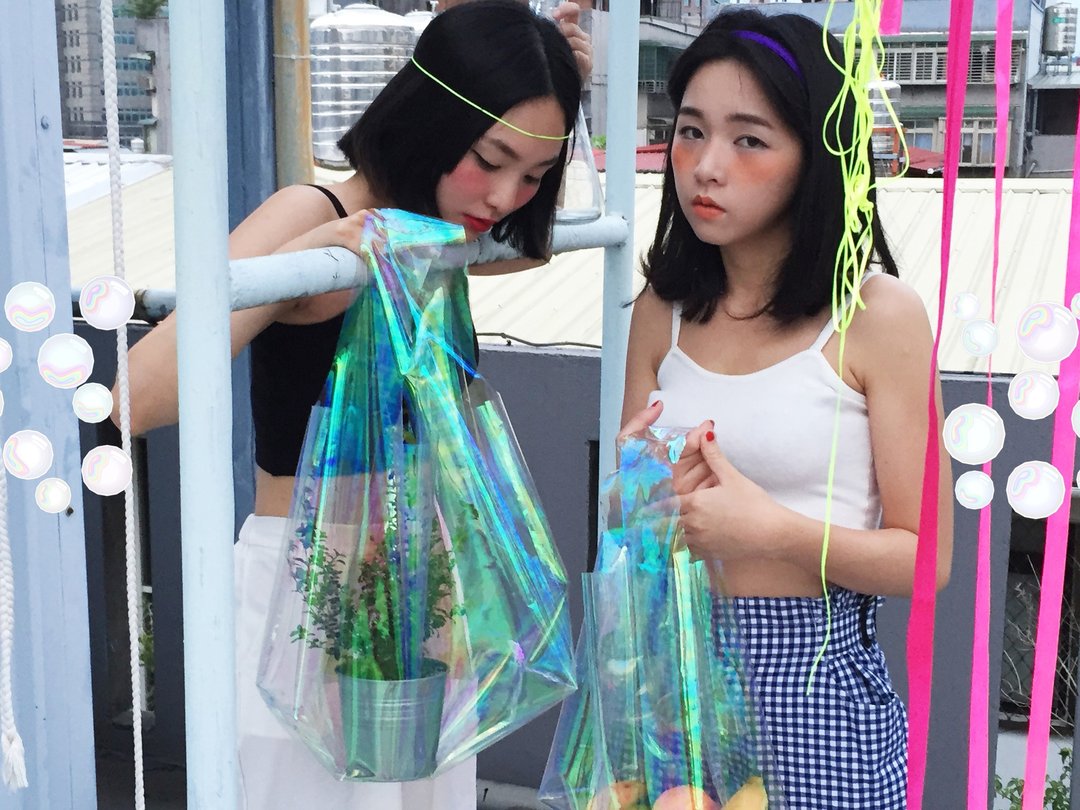 Bubble Bag  AM0000   霓光色泡泡 M号 - 侧背包/斜挎包 - 其他材质 多色