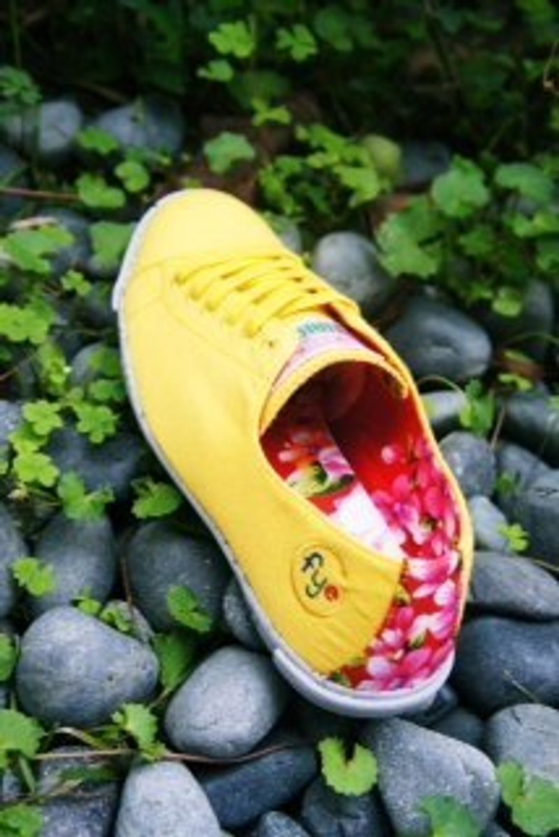 FYES1002  PET RECYCLE环保休闲鞋...桐花限定款。 - 女款休闲鞋 - 其他材质 多色