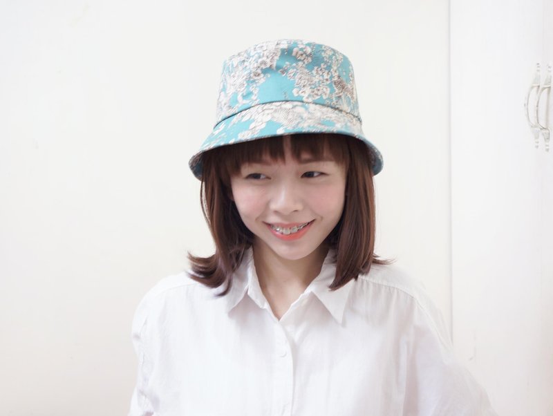 好少女渔夫帽 | 碧蓝色的花鹿与花兔 - 帽子 - 其他材质 蓝色