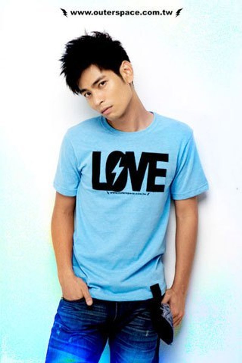 LOVE太空情人T（麻花蓝限定） - 女装 T 恤 - 棉．麻 蓝色