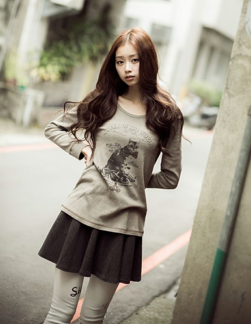 SUMI♥Cat Queen猫咪♥女款合身弹性长袖上衣_2AF008_咖啡 - 女装 T 恤 - 其他材质 咖啡色
