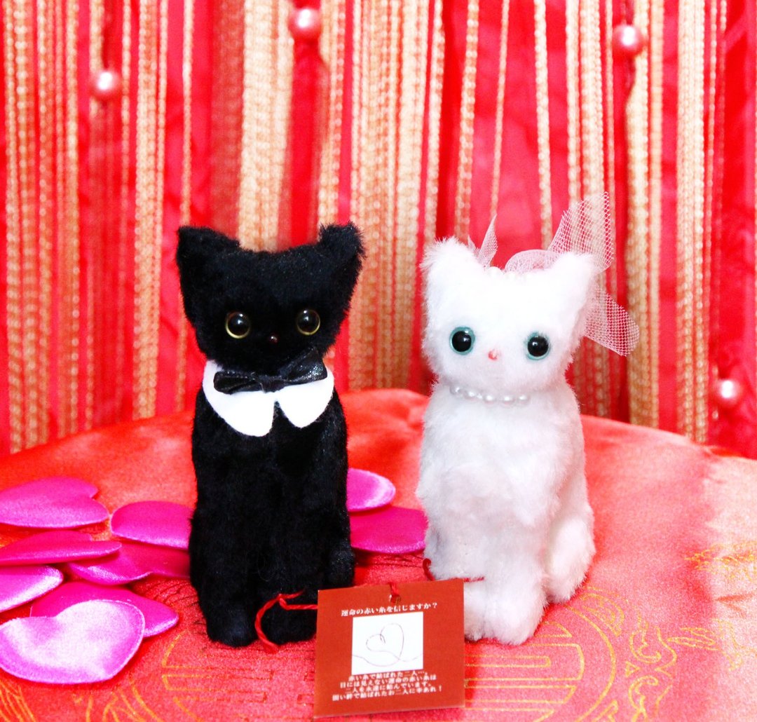 Mr. & Mrs. Cat -红线情缘 猫情侣 【黑猫。白猫。黑白配。婚礼小物】 - 玩偶/公仔 - 棉 白色