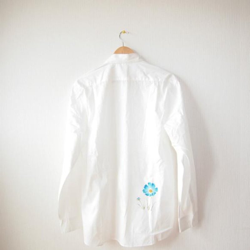 <Mサイズ>Oversized shirt dyed by Japanese traditional craftsmen Nagoya Yuzen Cosmos Blue by Tsumugi Lab - 女装衬衫 - 其他材质 