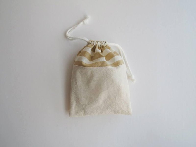 棕回束口袋/收纳包 - 化妆包/杂物包 - 其他材质 卡其色