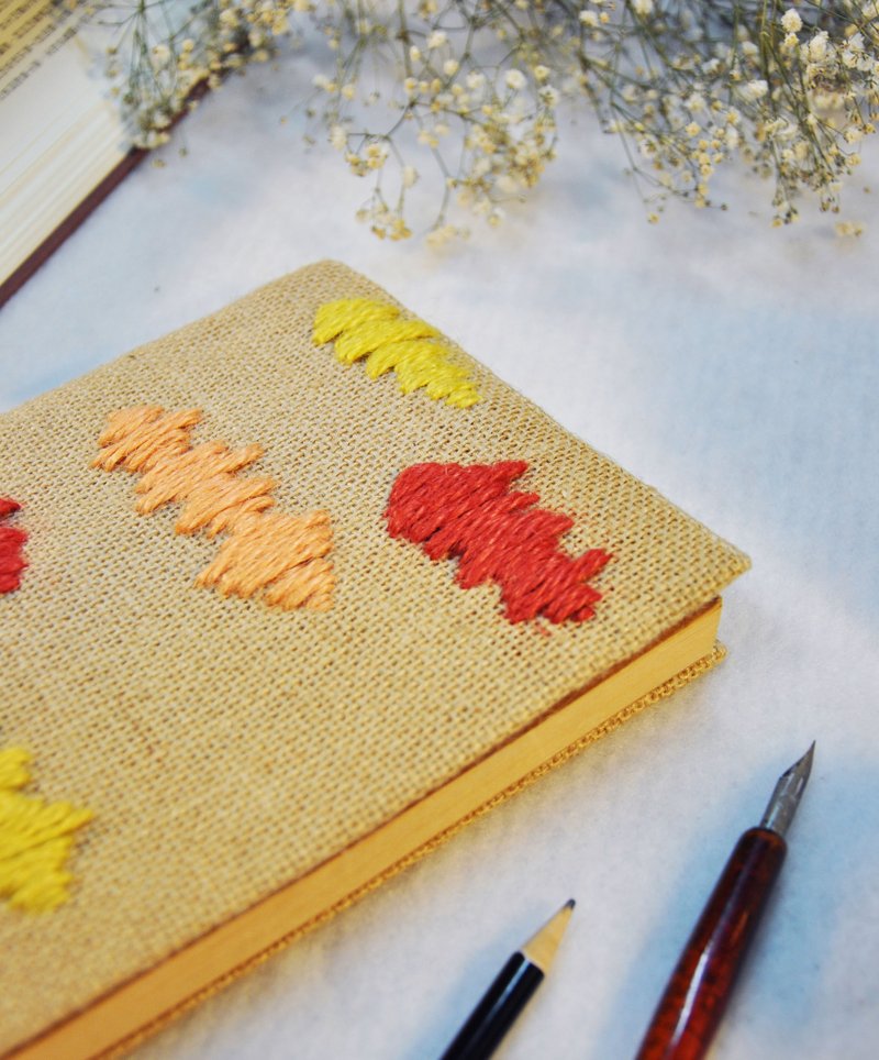 手作书衣笔记本【白日梦冒险王－黄橘红】深咖麻布款 (大本=A5) - 笔记本/手帐 - 其他材质 多色