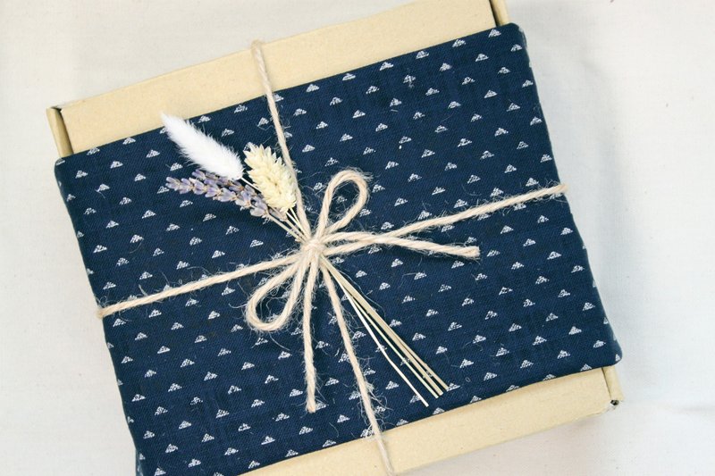 《 中秋限定联名礼盒｜小草作x DULCET》 - 零食/点心 - 新鲜食材 