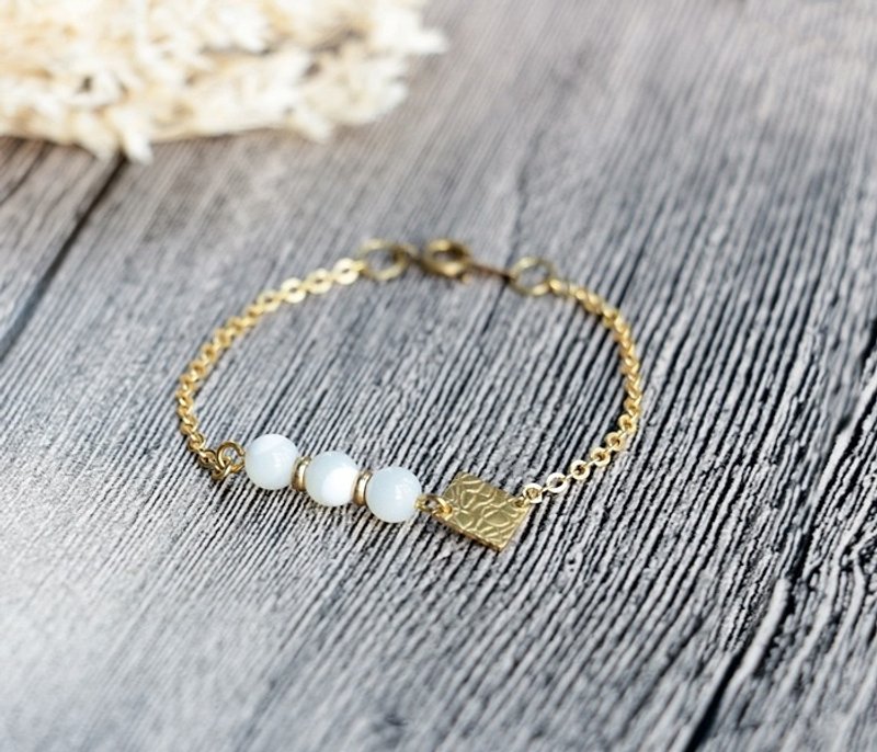 欧式菱形几何 银丝贝铜镀16K金手链 纤细款手链  极简几何.个性.情人节礼物.生日礼物.纪念日 - 手链/手环 - 其他金属 