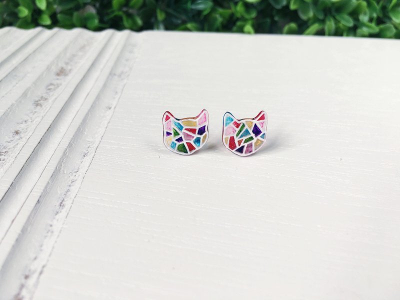 *Haku·Neko* 手绘马赛克猫咪彩色耳环 - 耳环/耳夹 - 硅胶 多色
