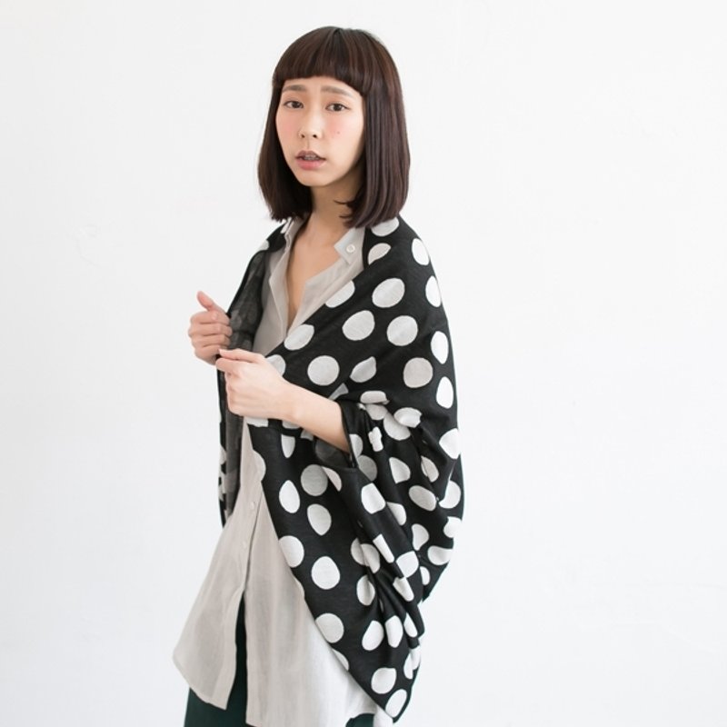 【许许儿【暖暖优惠】】个性大圆点造型长版罩衫 - 背带裤/连体裤 - 其他材质 黑色