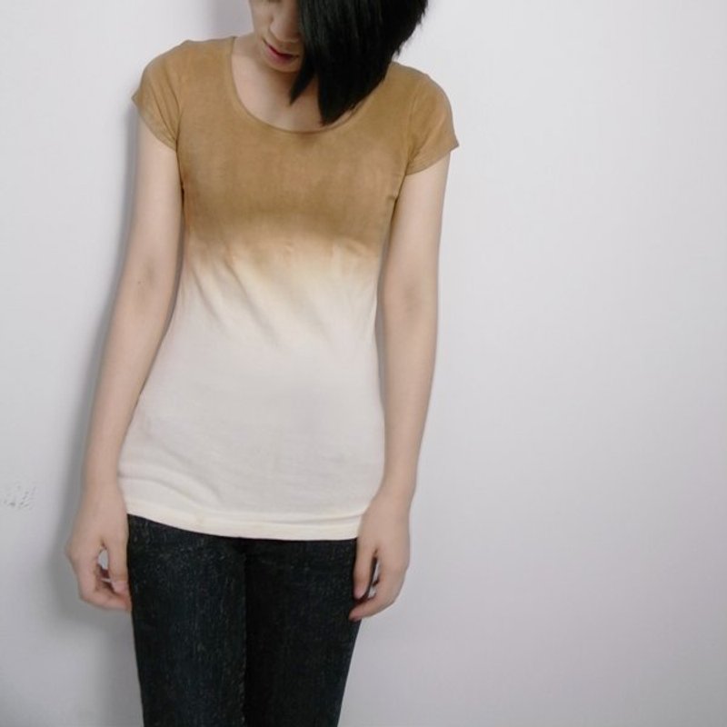 I . A . N Design 茶染渐层-弹性有机棉T Organic Cotton S / M - 女装 T 恤 - 植物．花 白色