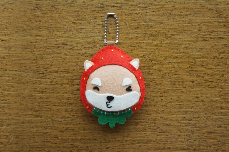 Mangogirl 疗愈系 草莓小柴犬手作吊饰 - 吊饰 - 其他材质 