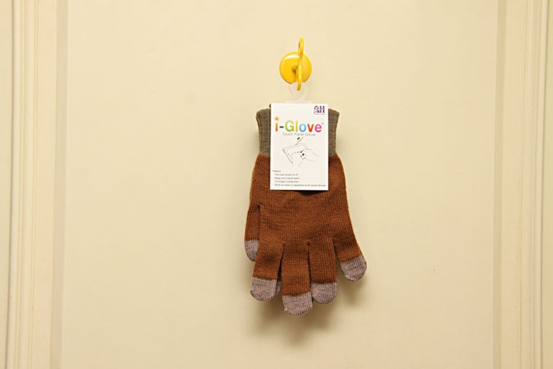 【i-Glove】 Multi-touch 五指皆可以触控电容式萤幕触控手套-咖啡色 - 手套 - 其他材质 咖啡色
