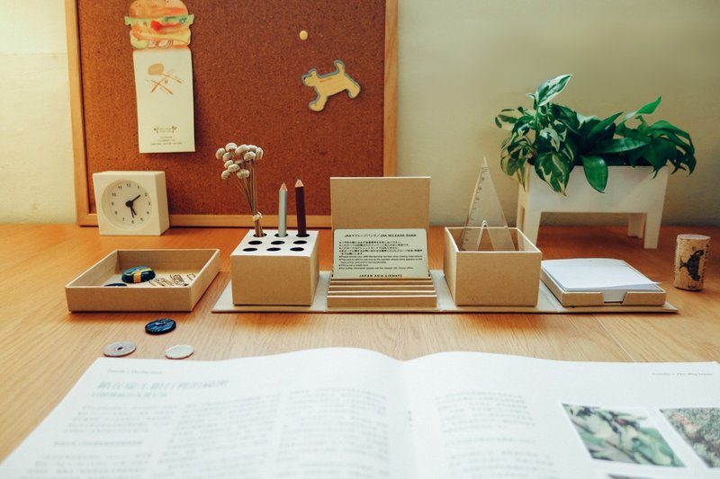 aRea+ 潘朵拉-文具收纳盒 - 其他 - 纸 卡其色