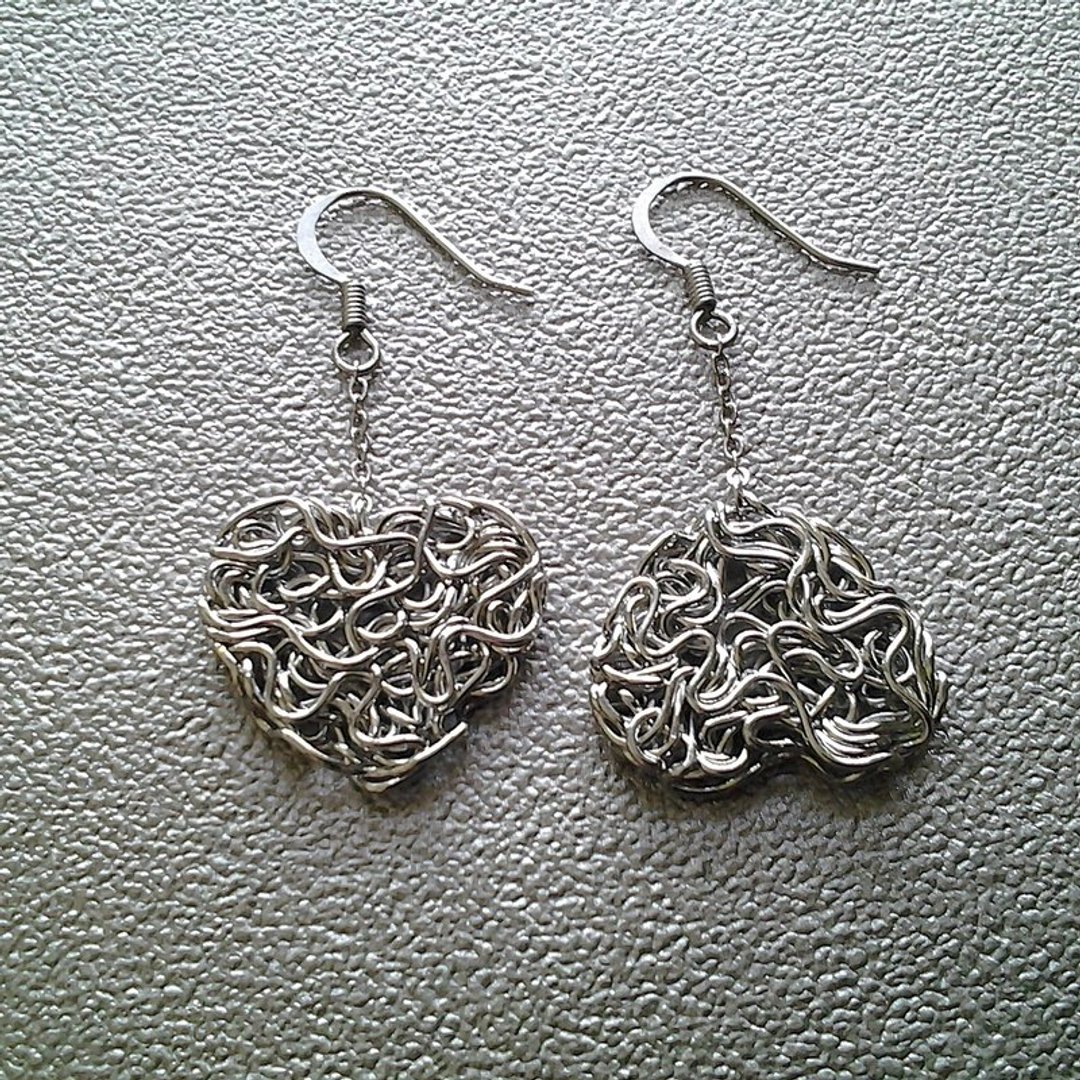 EarringFanatic金属缠绕心形耳环 - 耳环/耳夹 - 其他金属 灰色