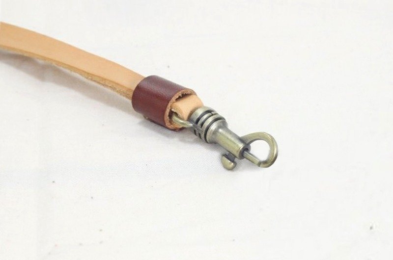 LION's 真皮手机 识别证长挂绳/皮革脖绳 (原色) - 挂绳/吊绳 - 真皮 橘色