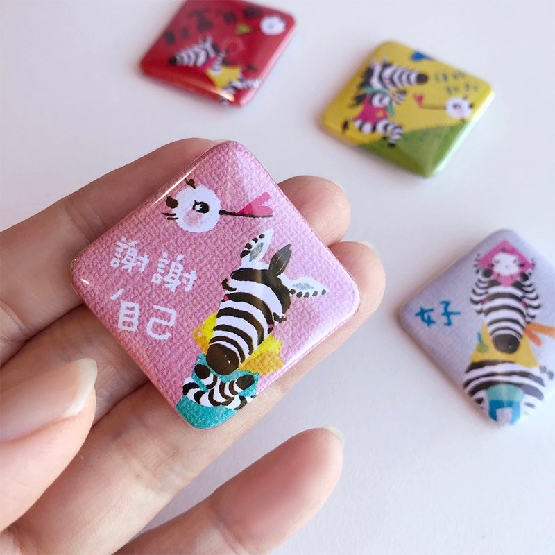 2026 马马徽章 - 徽章/别针 - 塑料 红色