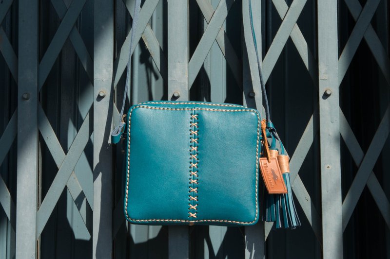 :: 圣诞节和新年的限量品 :: 湖水绿的吐司型皮革肩背包 - 侧背包/斜挎包 - 真皮 蓝色