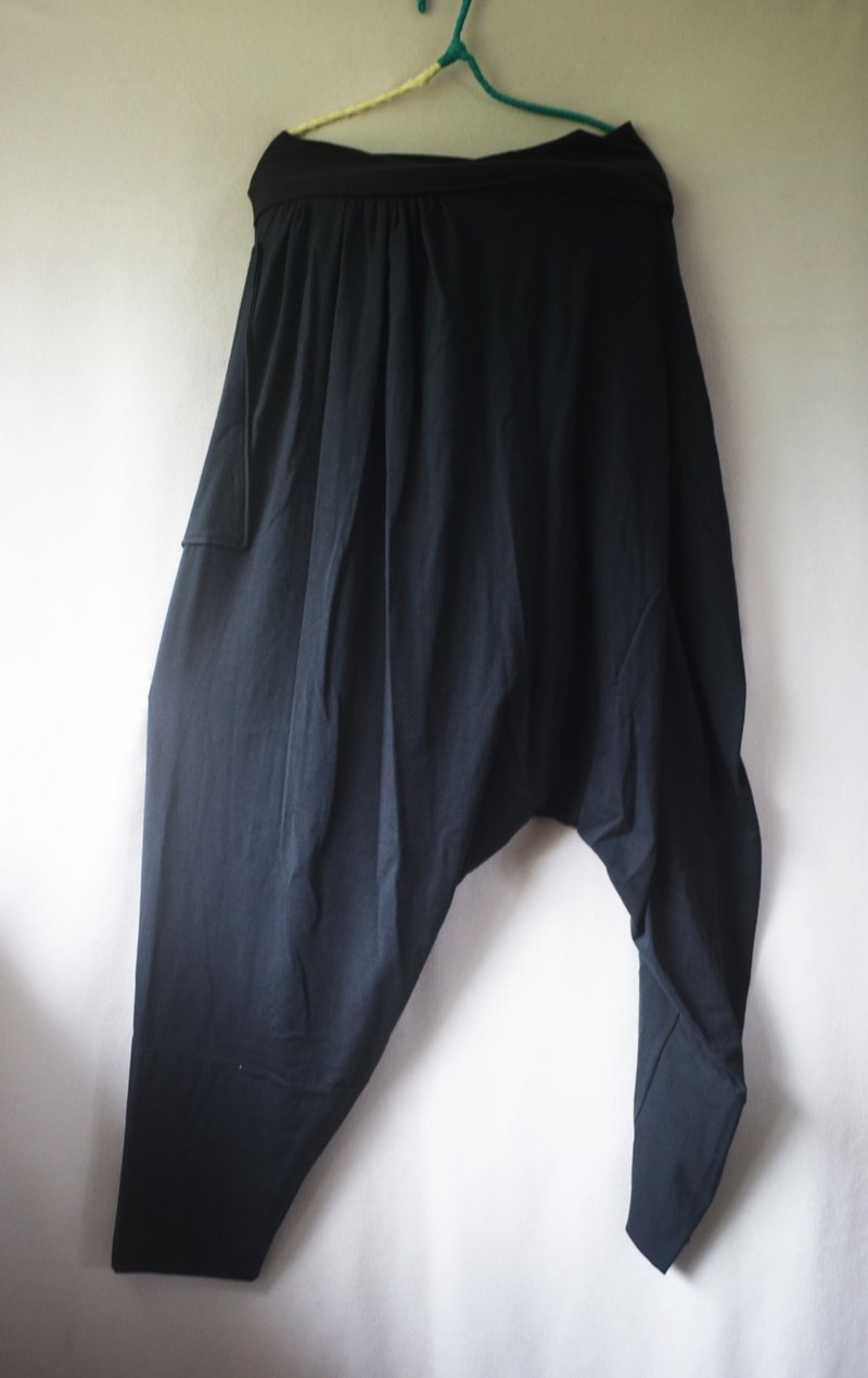 大路 ［山羌娜娜FBDnana' 飞鼠裤］ - 女装长裤 - 其他材质 黑色