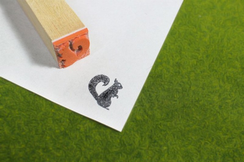 Maotu - 发呆松鼠 粗粗印章 - 印章/印台 - 木头 卡其色