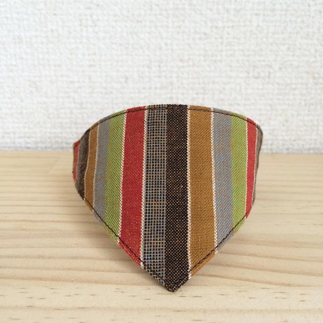 Cat for bandana-style collar / Shiji-rao Yes Brown corner Kang (from kitten to adult cats) - 衣/帽 - 其他材质 咖啡色