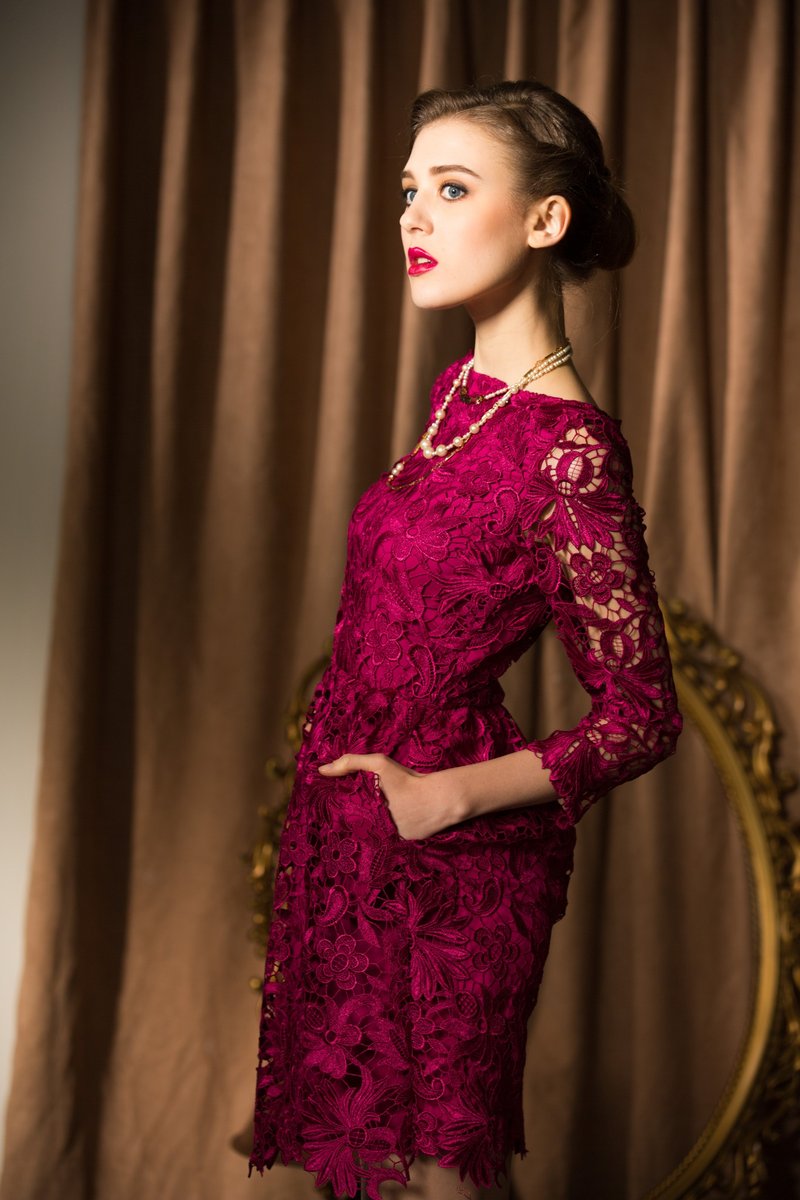 【Kan's】繁花立体刺绣蕾丝洋装 (桃紫) - 洋装/连衣裙 - 棉．麻 紫色