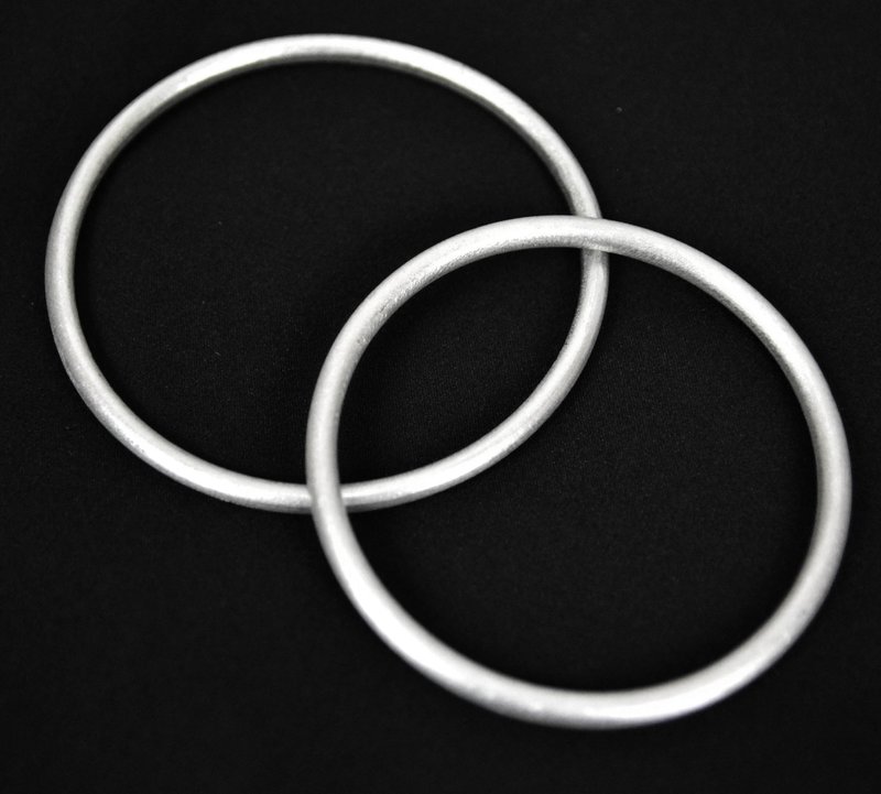 来自战争的和平饰品-手镯-公平贸易 - 手链/手环 - 其他金属 灰色