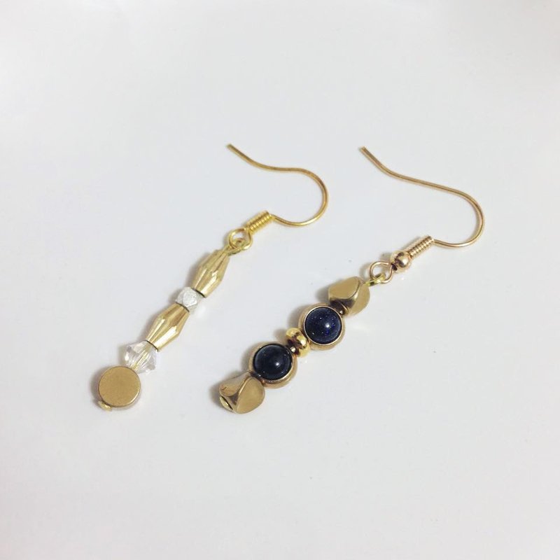 垂直世界 ◆ 蓝砂石 / 黄铜 / 日本珠 / 一对 / 天然石耳环 / 礼物定制设计 - 耳环/耳夹 - 宝石 金色