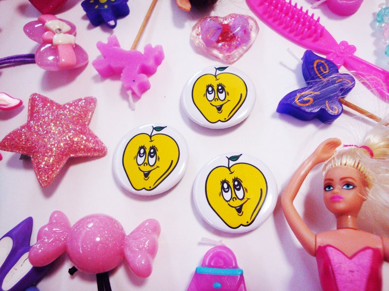 《胸章 别针 胸针》黄色苹果 - 胸针 - 其他金属 黄色