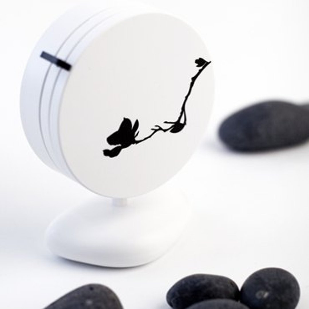【画时 KOAN CLOCK-Season】  时钟 桌上装饰 黑白 艺术 - 时钟/闹钟 - 塑料 白色