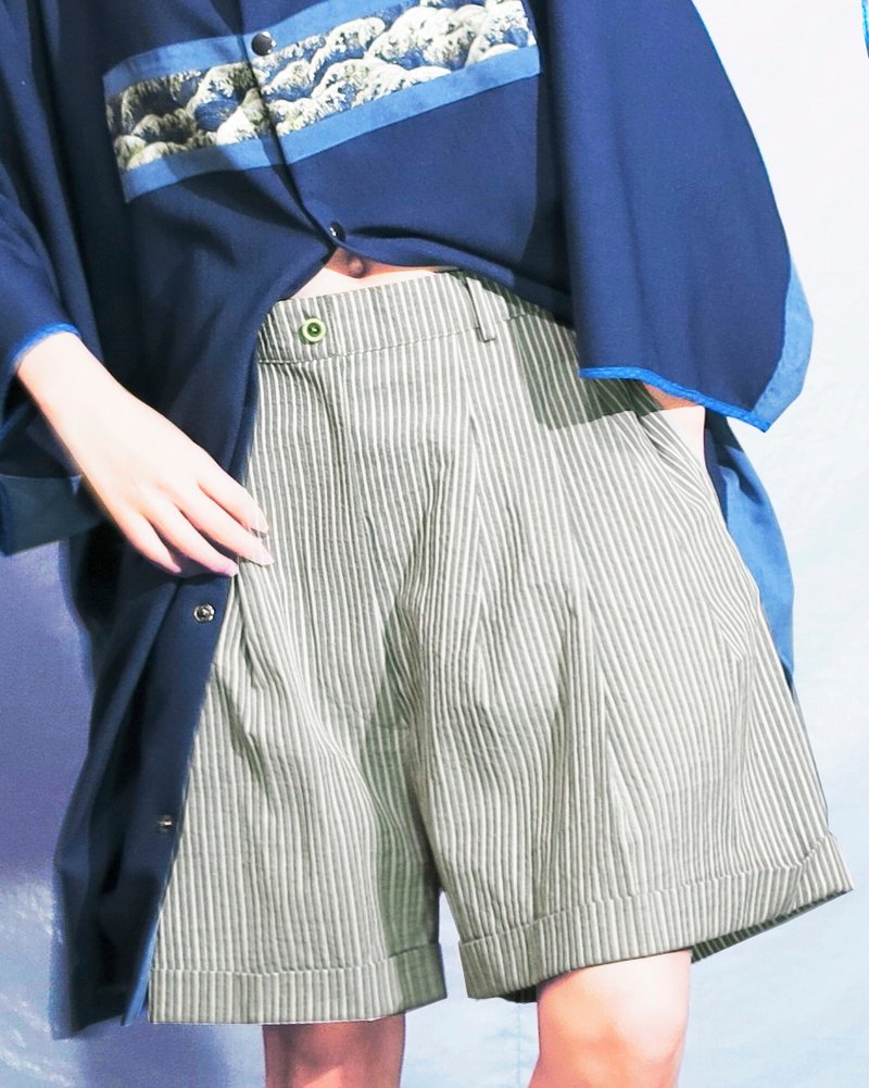 Semi Precious Stones‘灰白线条裤裙’ - 女装长裤 - 其他材质 灰色