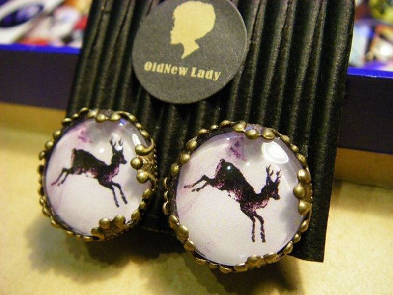 OldNew Lady-古铜色圆型耳环-复古图案款【小鹿】 - 耳环/耳夹 - 玻璃 